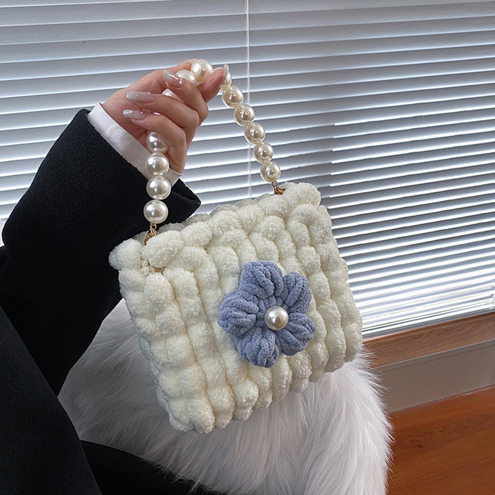 Handmade crochet bags – Fashionable and Versatile