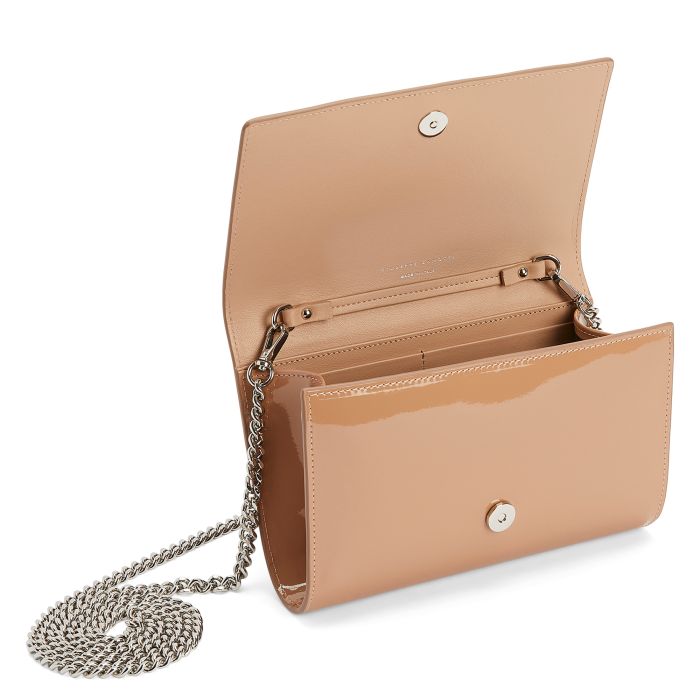 Beige clutch – Elegant and stylish women’s bag