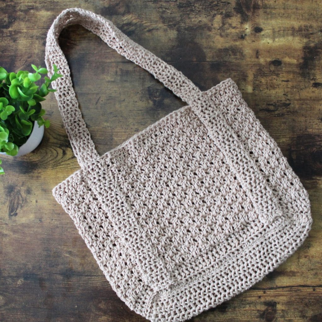 crochet a tote bag