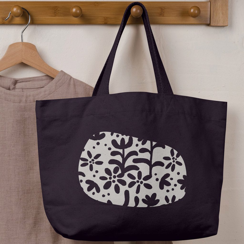 clean canvas tote bag