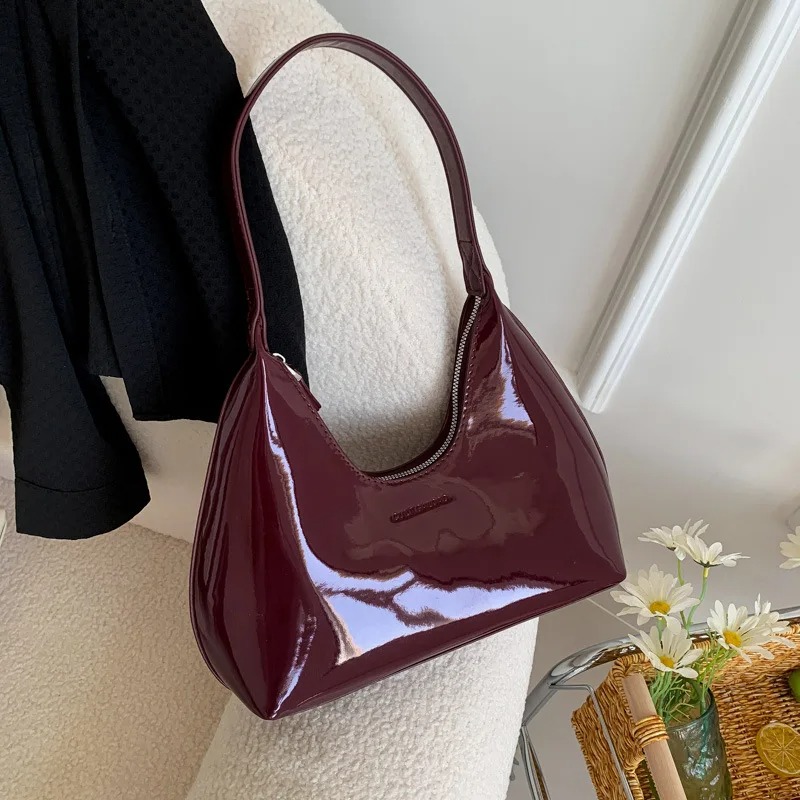 Burgundy Shoulder Bag – Elegant and Classy Women’s Bag Color