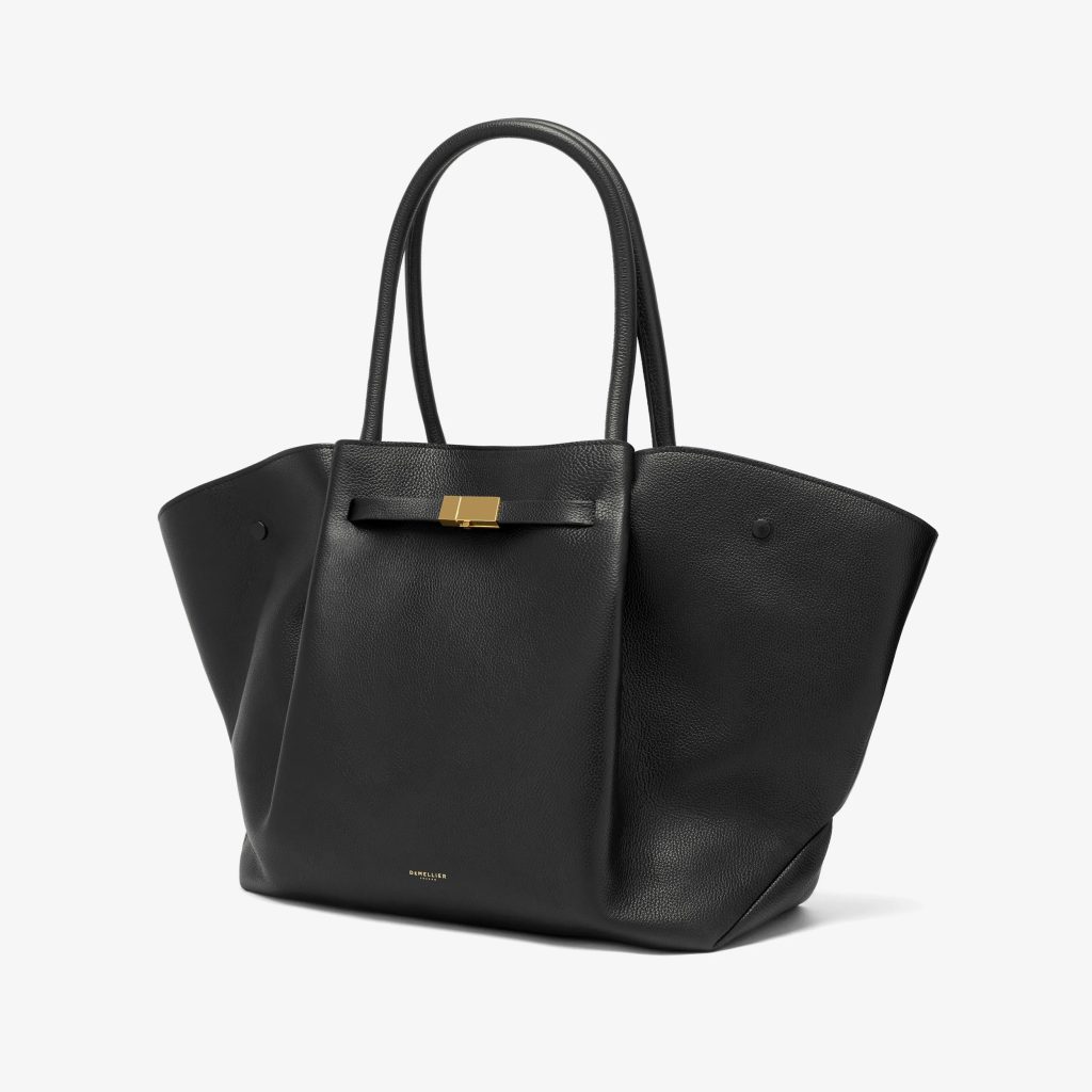 black leather shoulder bag