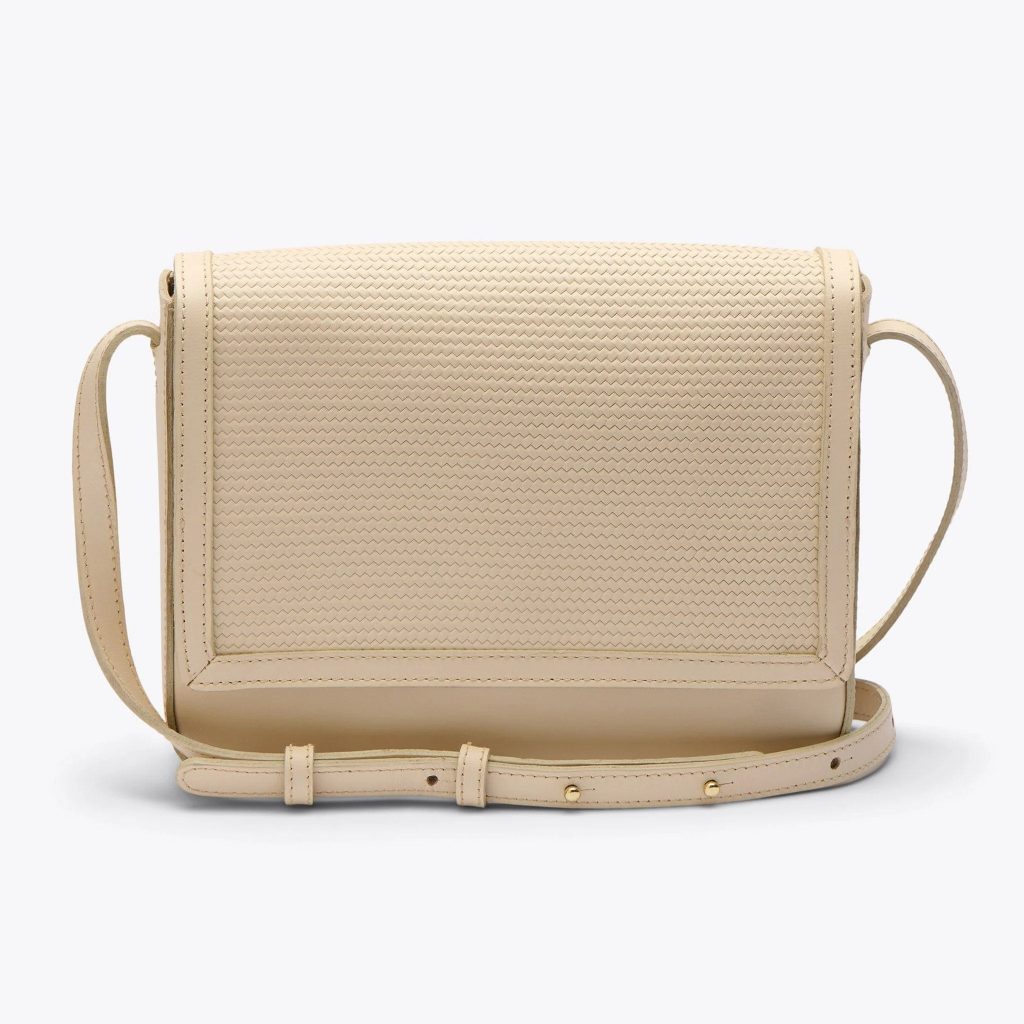 beige shoulder bag