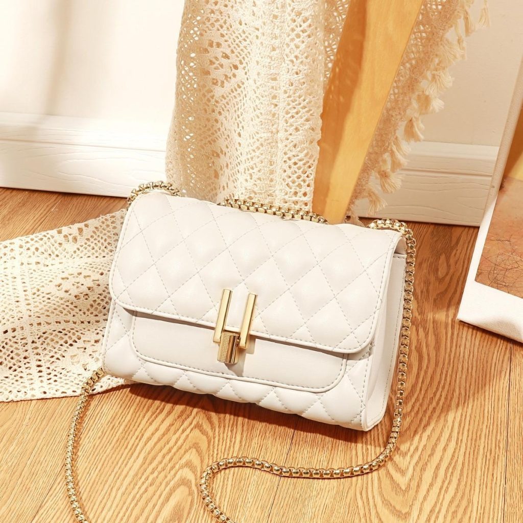 quilted shoulder bag