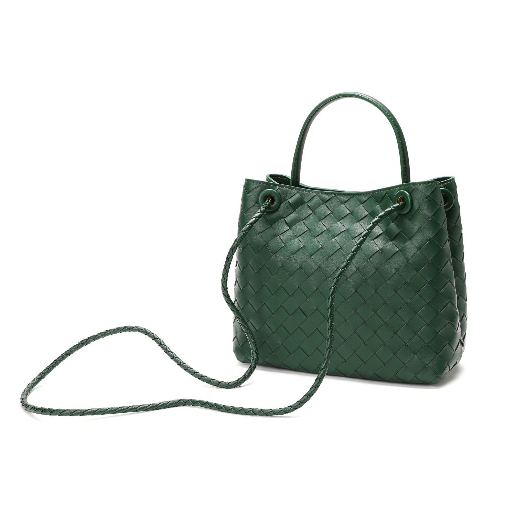 green shoulder bag